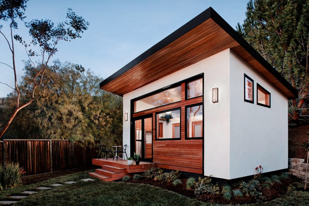 Garage Conversion to ADU: What Calabasas Homeowners Need to Know in 2025