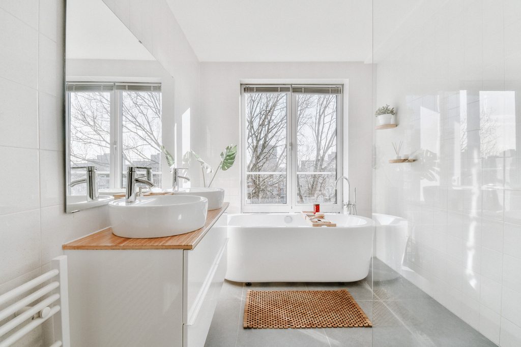 How Much Does a Bathroom Remodel Cost in Calabasas, CA? (2025 Guide)